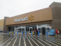 Walmart anuncia venda de 80% das suas operações no Brasil