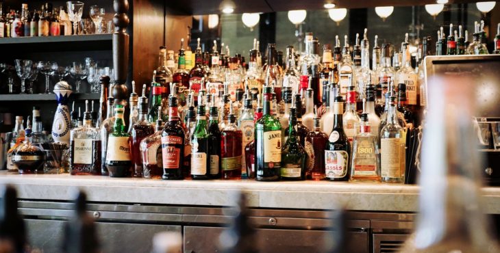 Diageo (DEO) – Se beber, case…com essa ação