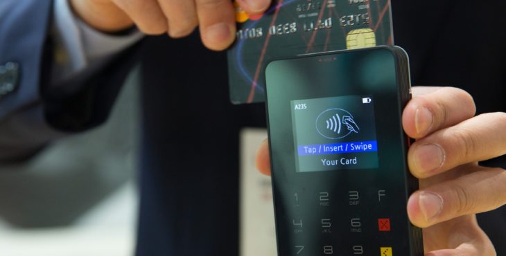 Como parar de gastar demais? Descubra!