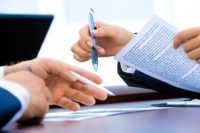 Conheça 5 contratos e acordos legais que protegem quaisquer negócios