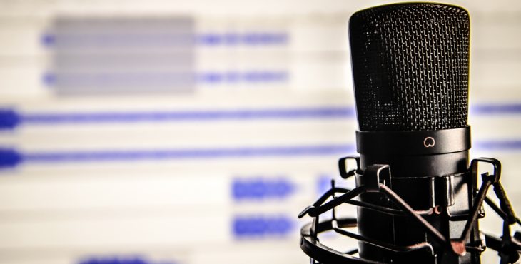 12 podcasts sobre empreendedorismo e negócios que você deveria acompanhar