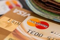 5 golpes com cartão de crédito para evitar