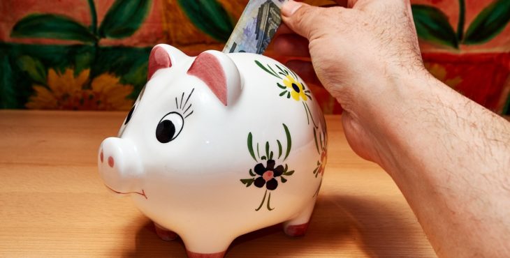 Como poupar dinheiro no dia a dia: 8 formas de economizar!