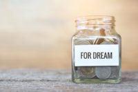 Como juntar dinheiro para realizar seus sonhos?